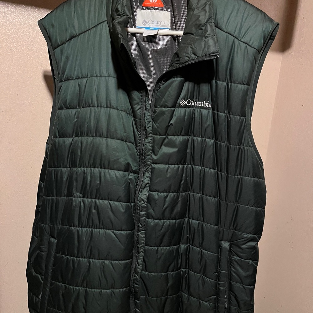 Columbia Green Insulated Omini-Heat Vest